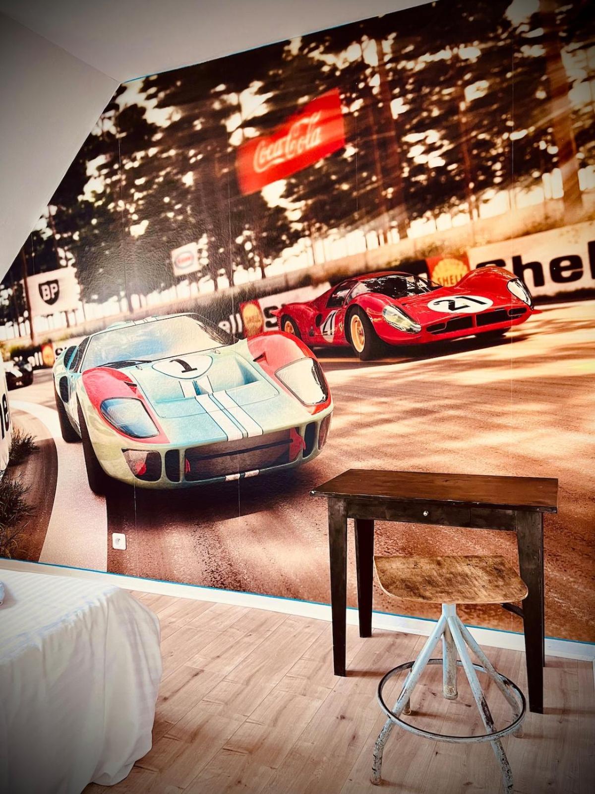 Man Cave Vila Le Mans Exterior foto